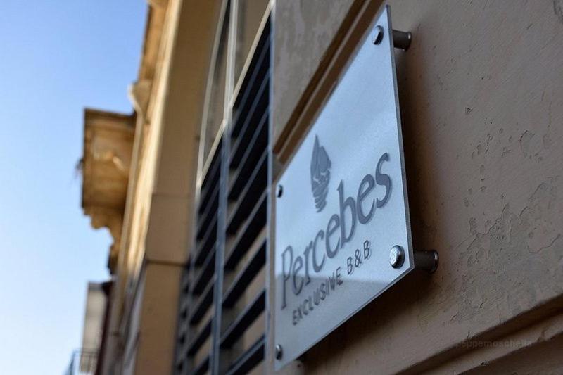Percebes Exclusive B&B Cutrofiano Luaran gambar